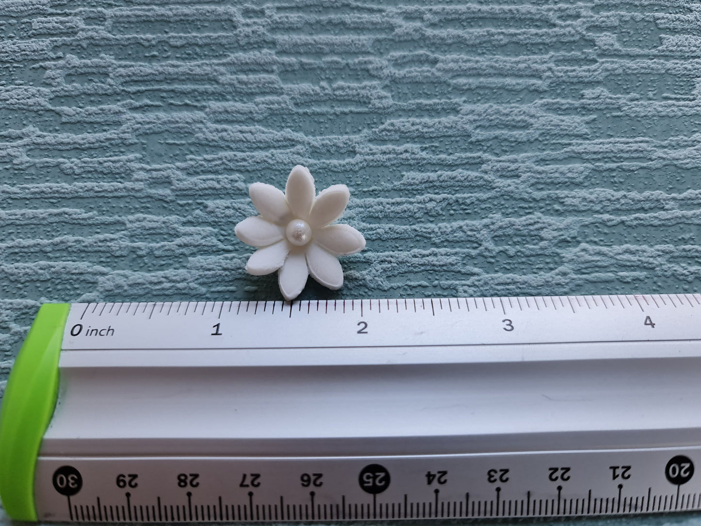 40 pcs. edible sugar fondant flowers daisy cake topperNo Extra Fees for US Buyers