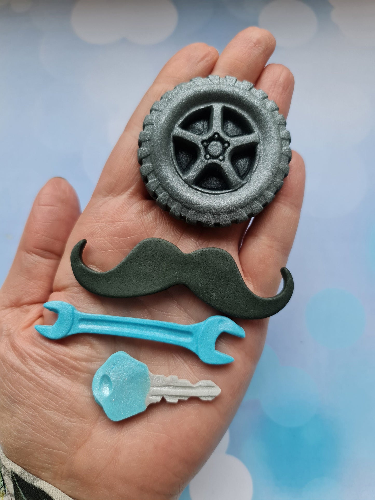 30-Piece Edible Fondant Steampunk Cake Topper SetNo Extra Fees for US Buyers