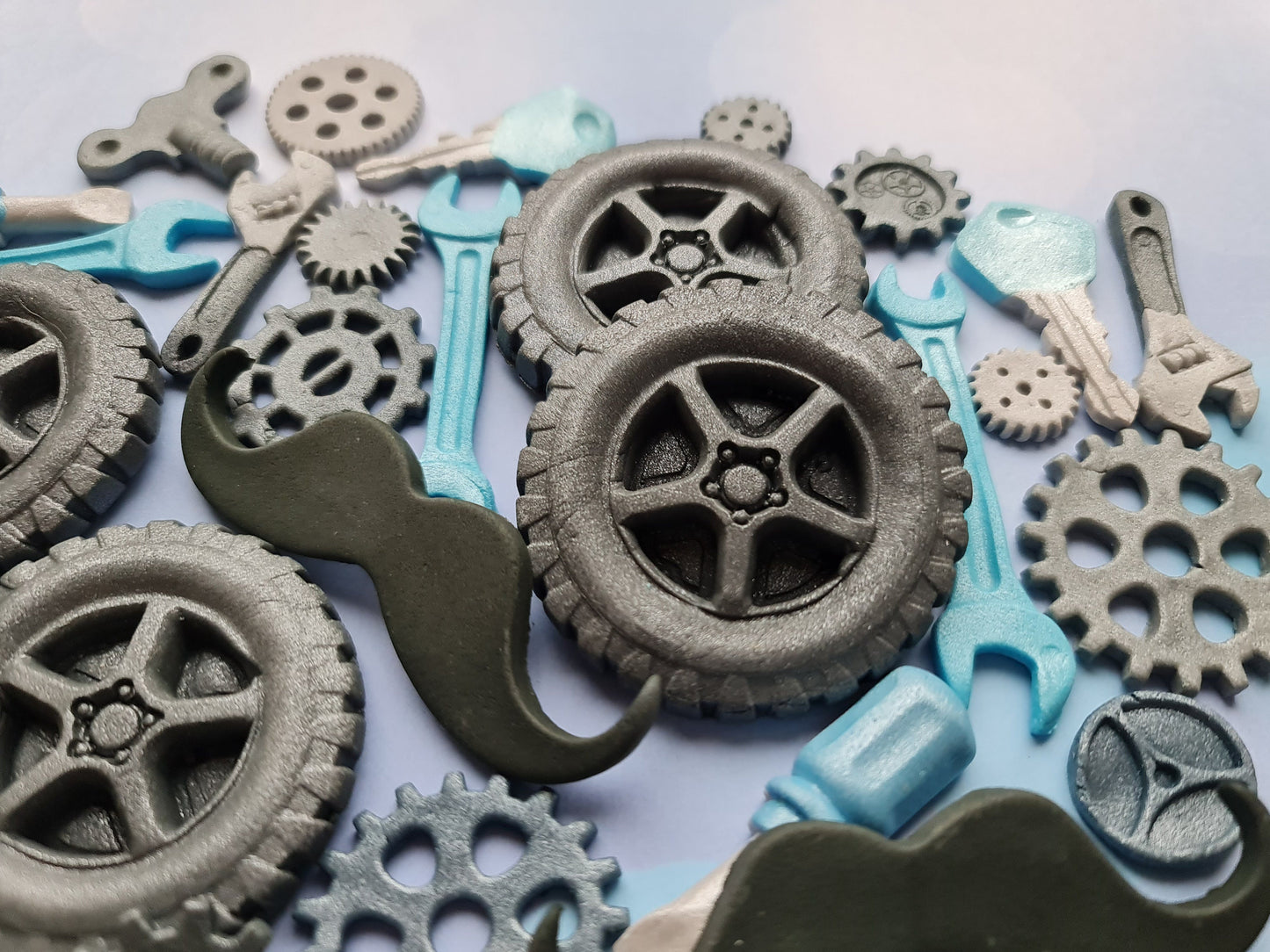 30-Piece Edible Fondant Steampunk Cake Topper SetNo Extra Fees for US Buyers