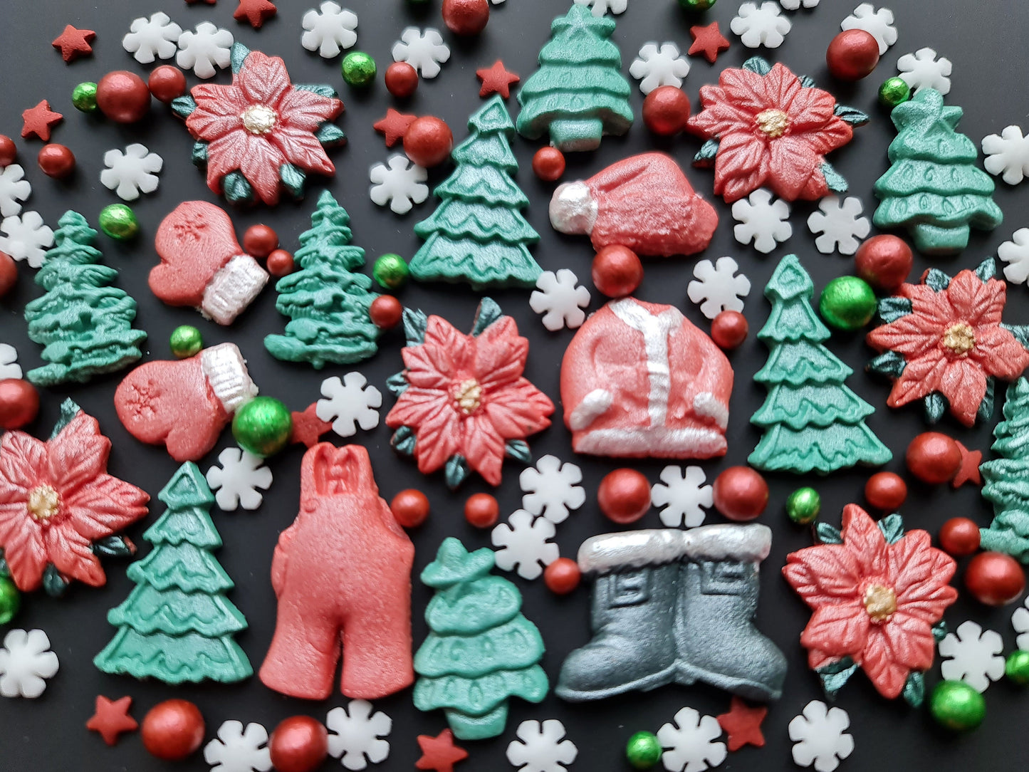 Edible Fondant Christmas Cake Toppers: Santa Clothes, Trees, SnowflakesNo Extra Fees for US Buyers