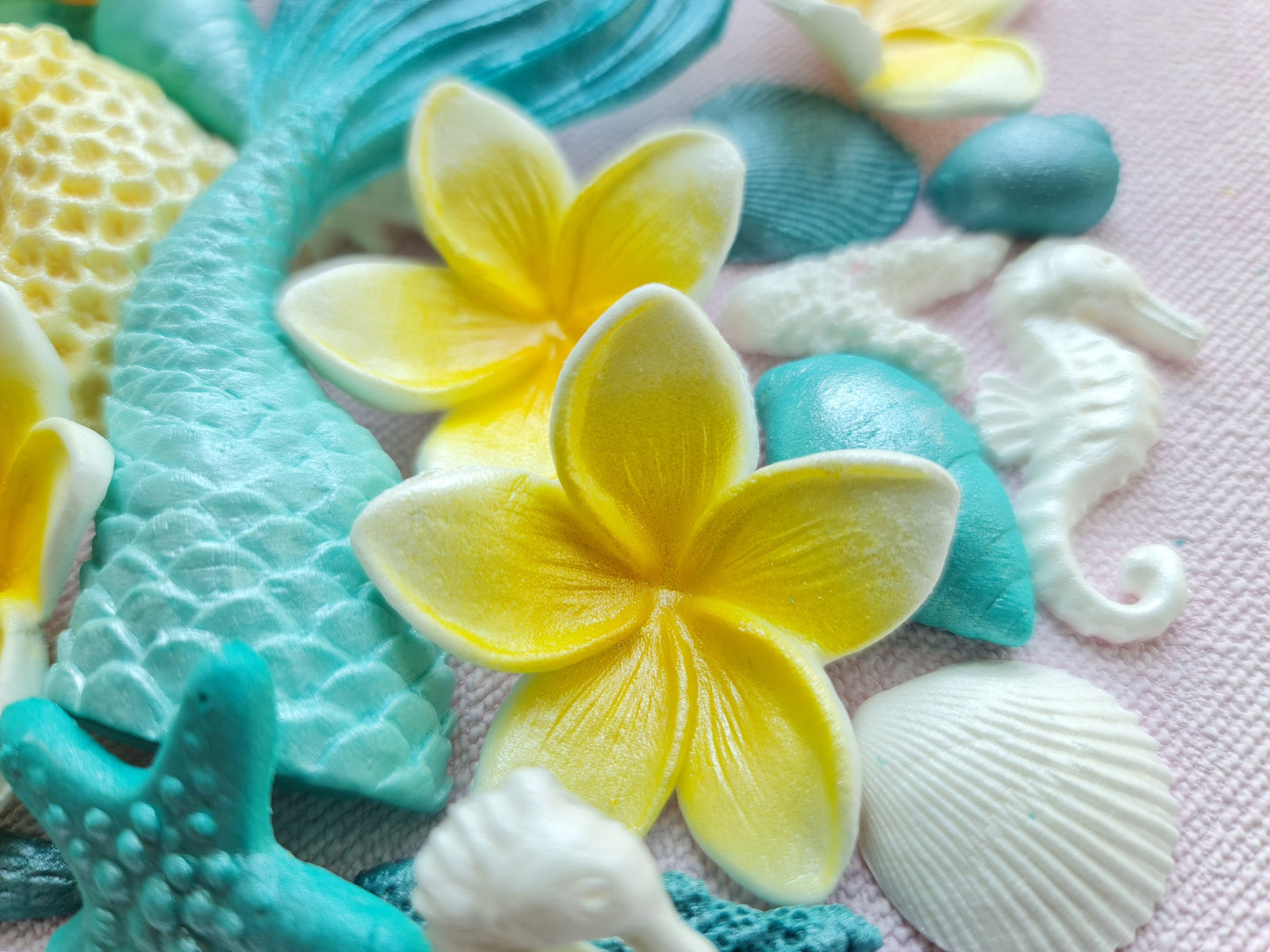 47-Piece Fondant Sea Life Cake Topper: Mermaid Tail, Shells, Starfish