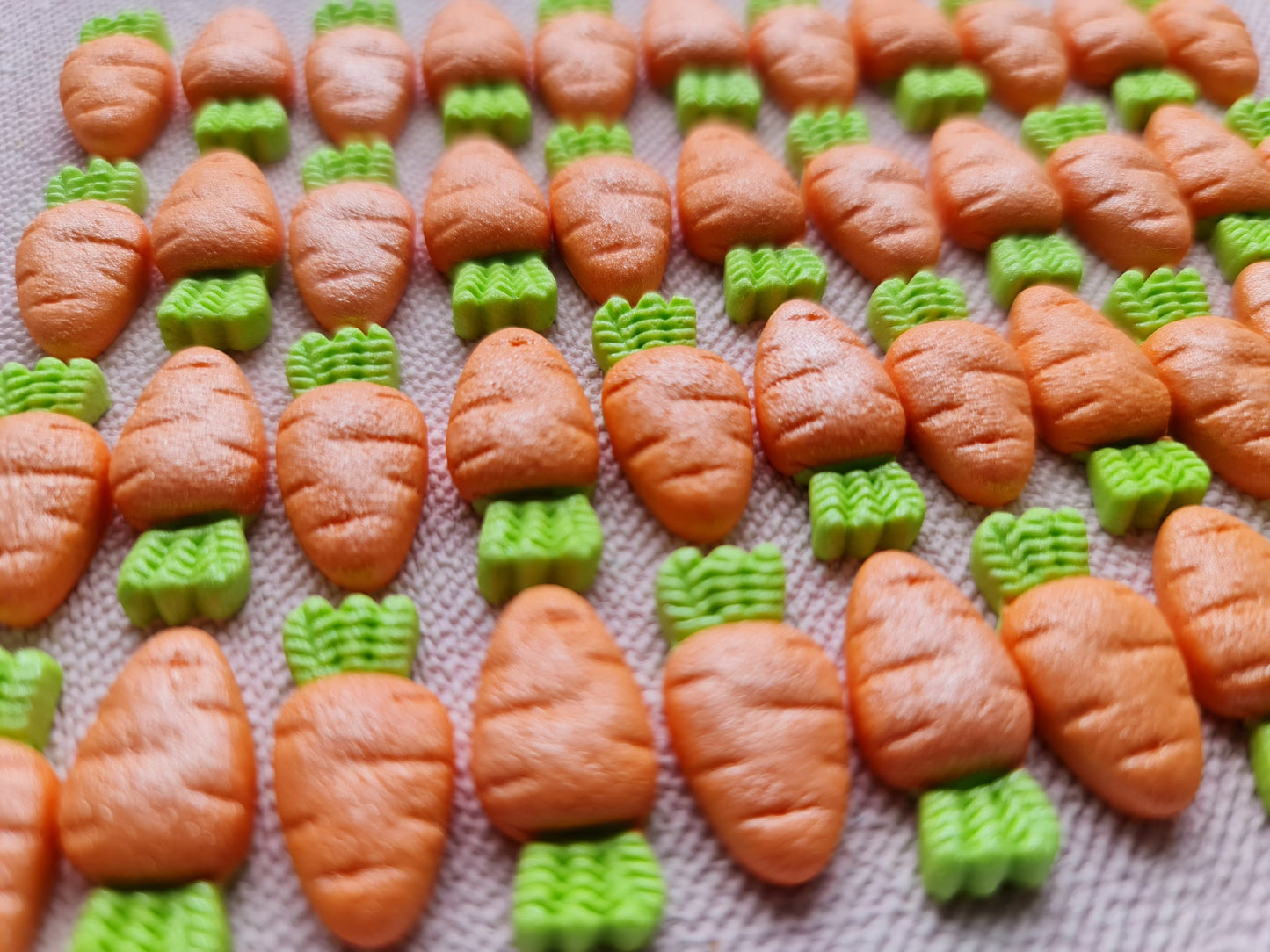 24 pcs. edible sugar fondant mini carrots cake cupcake topperNo Extra Fees for US Buyers