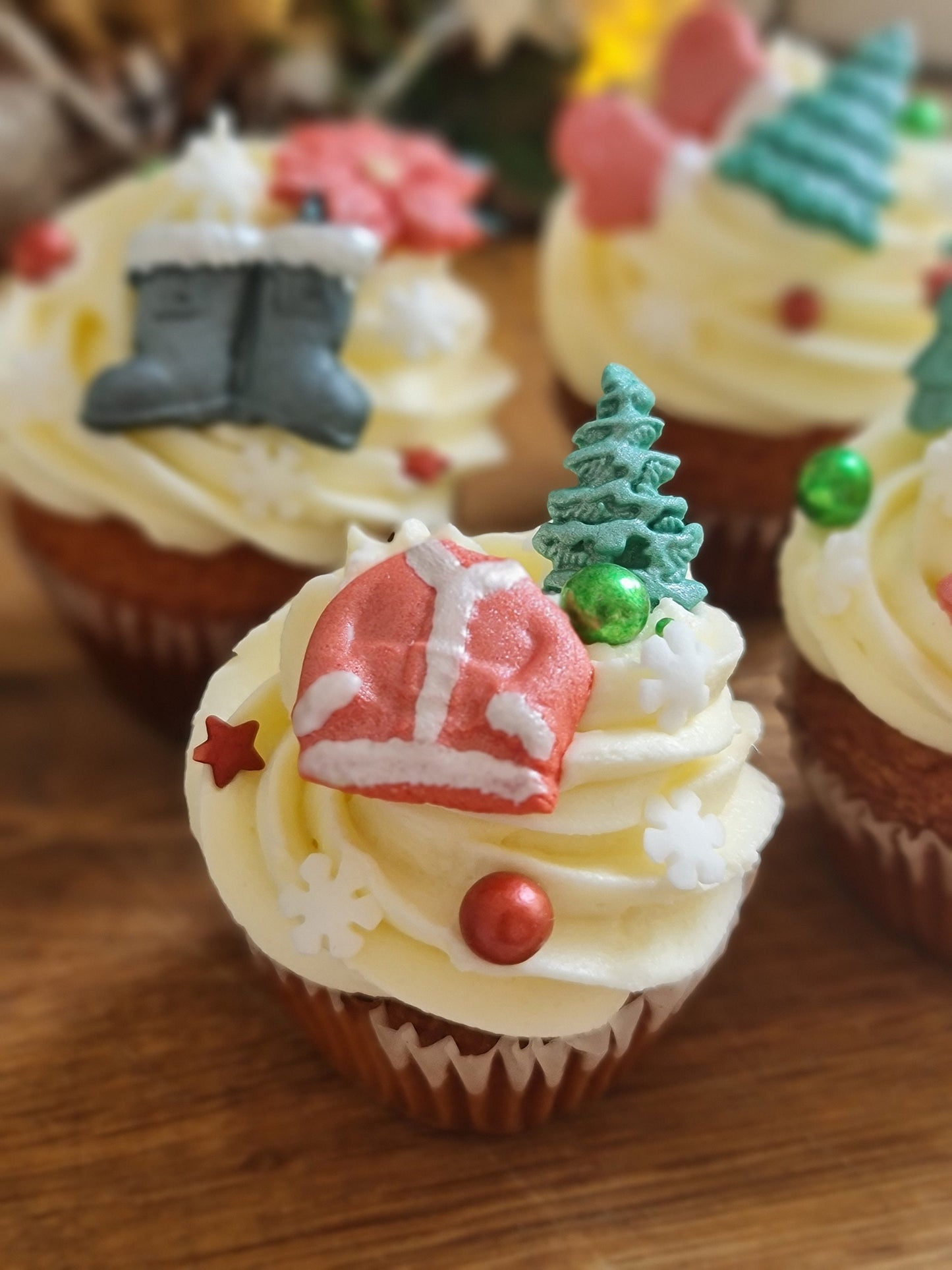 Edible Fondant Christmas Cake Toppers: Santa Clothes, Trees, SnowflakesNo Extra Fees for US Buyers