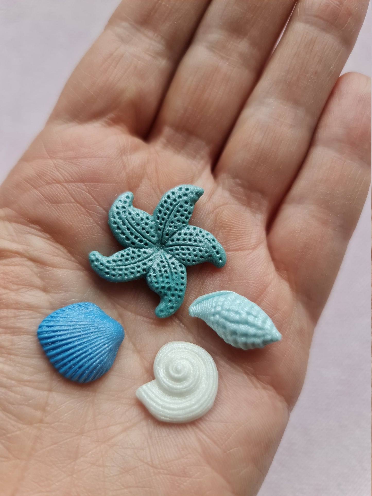 100 Tiny Fondant Seashells and Starfish Cake Toppers