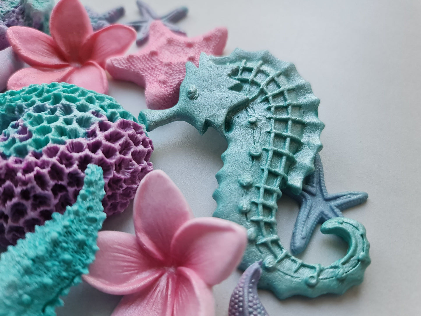 24 Sugar Fondant Mermaid Cake Toppers: Seahorse, Starfish, CoralsNo Extra Fees for US Buyers