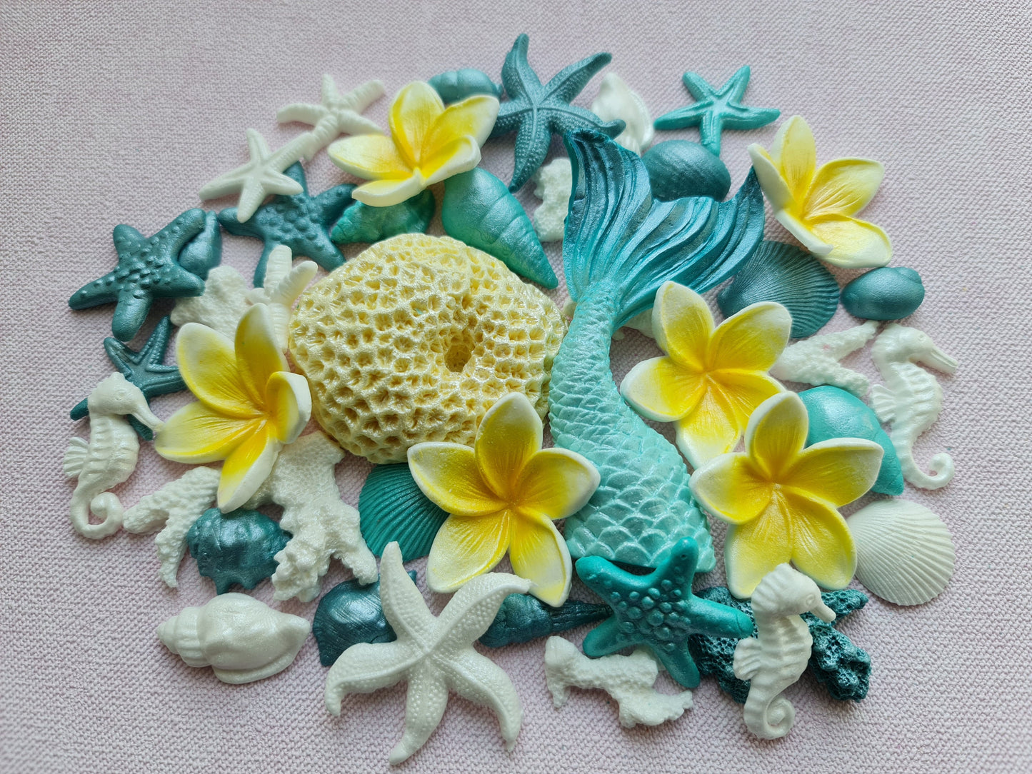 47-Piece Fondant Sea Life Cake Topper: Mermaid Tail, Shells, Starfish