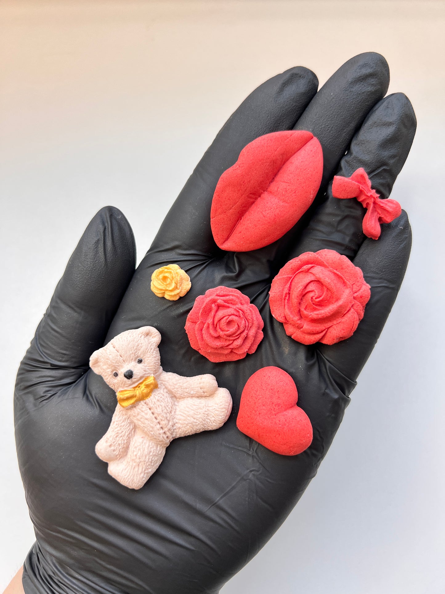 Valentine Edible Cake Decorations Set | Teddy Bears, Hearts & Roses