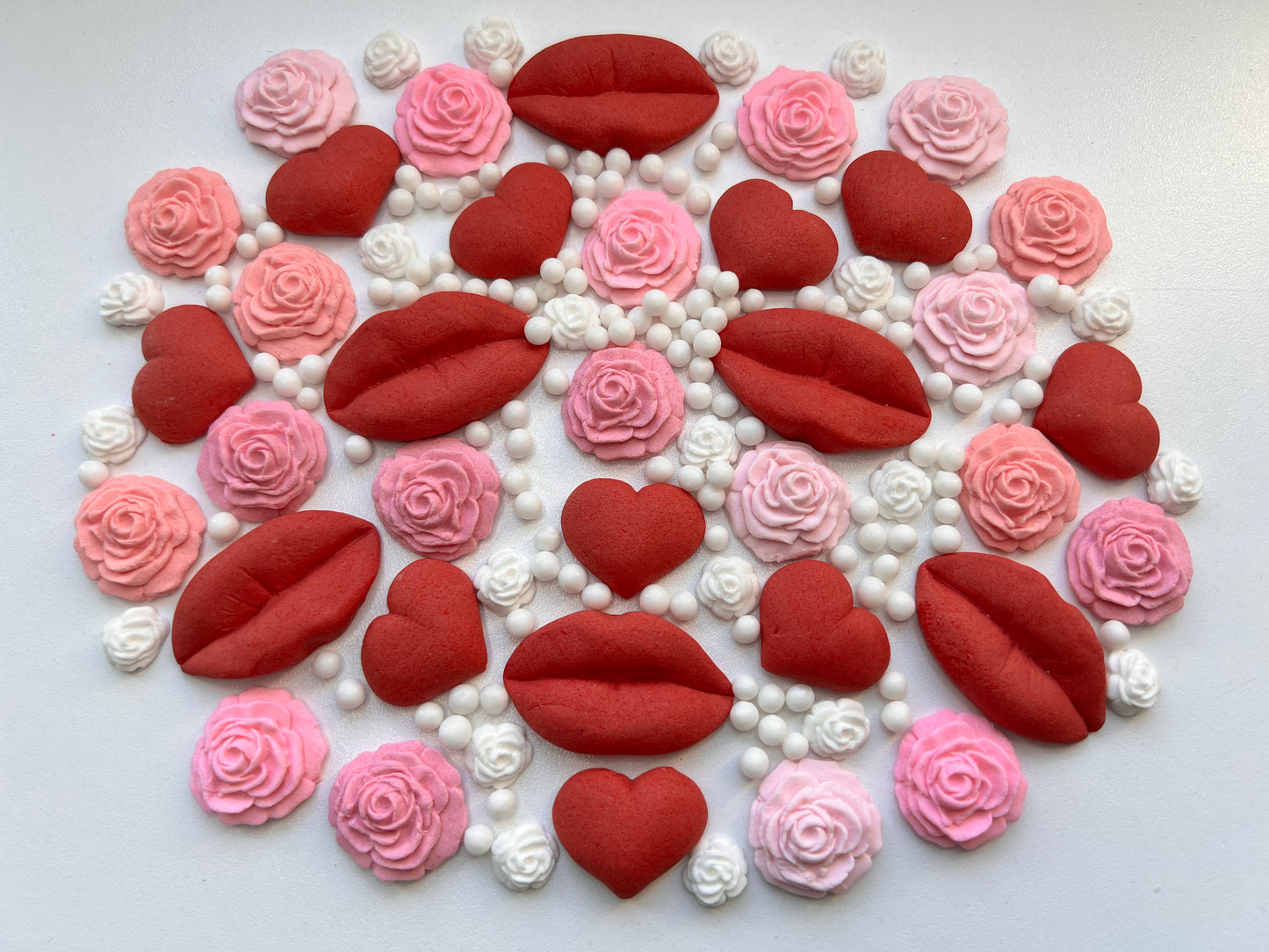 sugar lips, roses, hearts ad pearls. 
