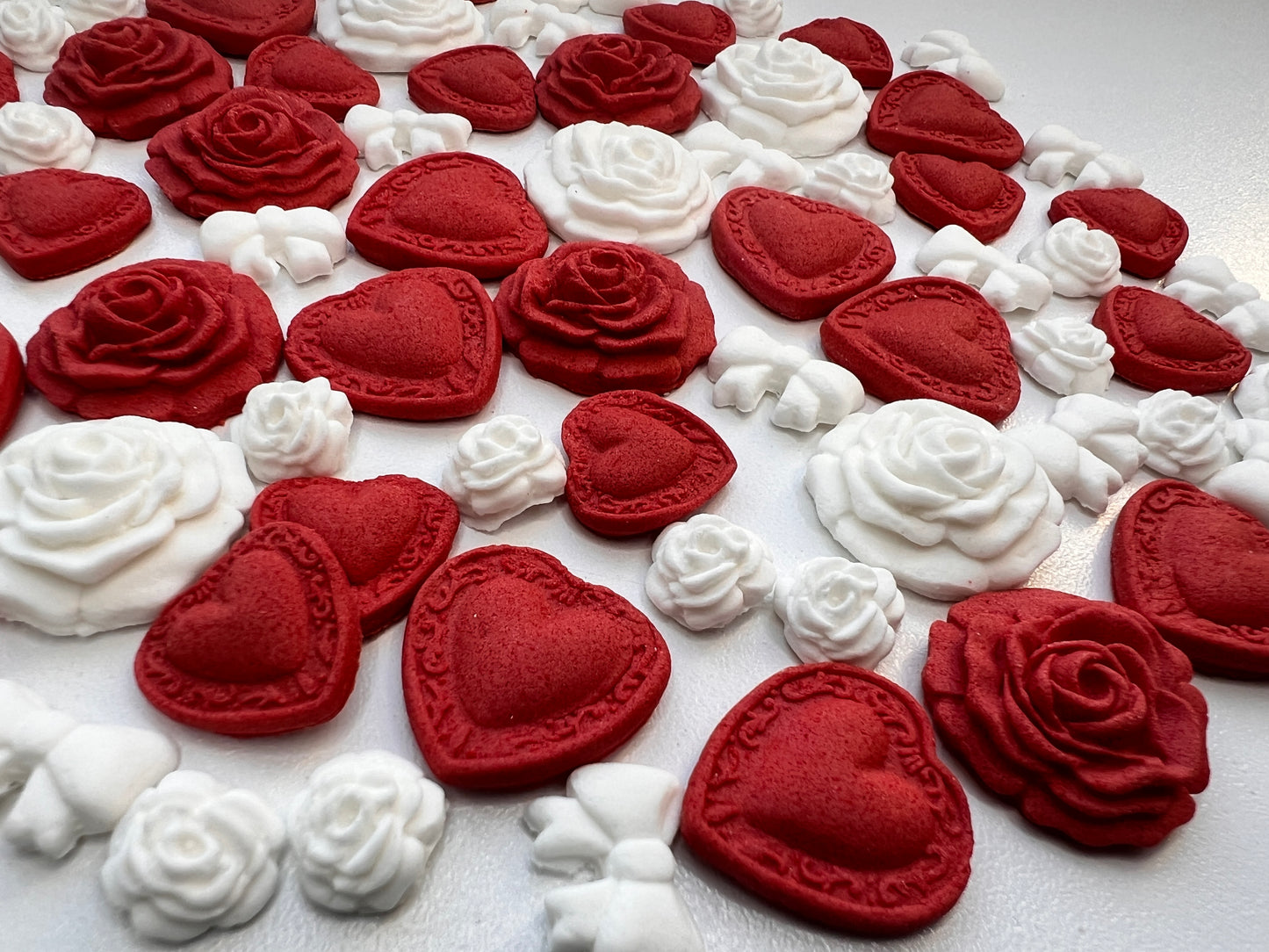 100 Edible Valentine Cake Decorations | Hearts, Roses, Bows & White Roses