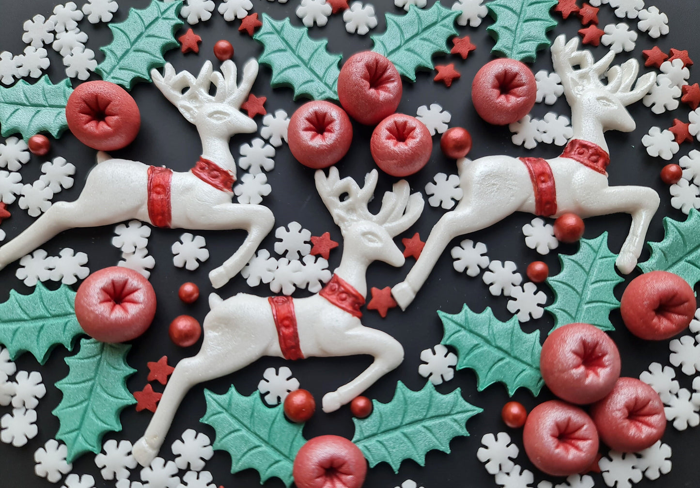 Edible sugar fondant Christmas cake topper, decorations, berries, leaves, reindeer, snowflakes, sprinklesNo Extra Fees for US Buyers