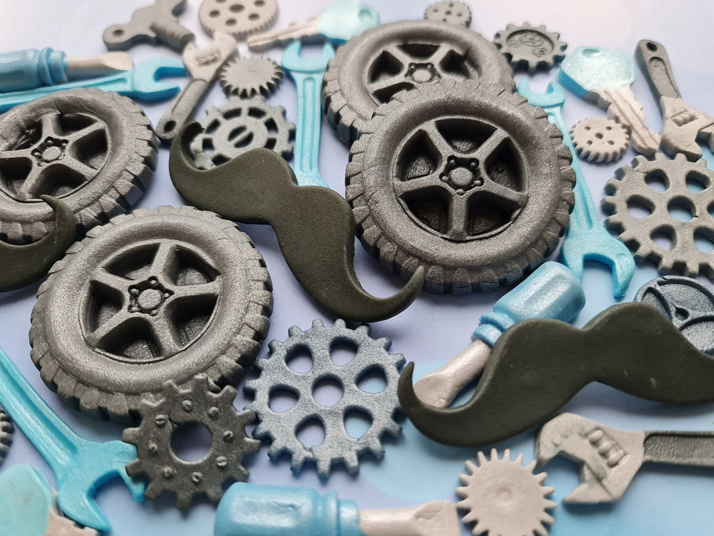 30-Piece Edible Fondant Steampunk Cake Topper SetNo Extra Fees for US Buyers