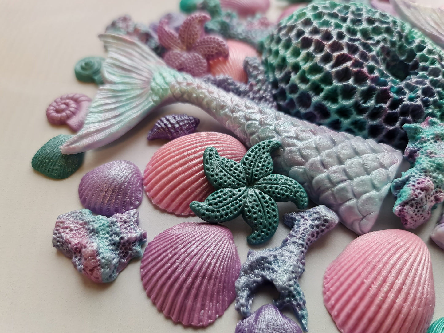 40 Sugar Fondant Mermaid Cake Toppers: Shells, Coral, StarfishNo Extra Fees for US Buyers