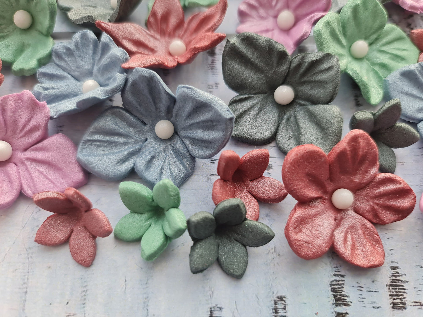 50 pcs. sugar fondant flowers cake topperNo Extra Fees for US Buyers
