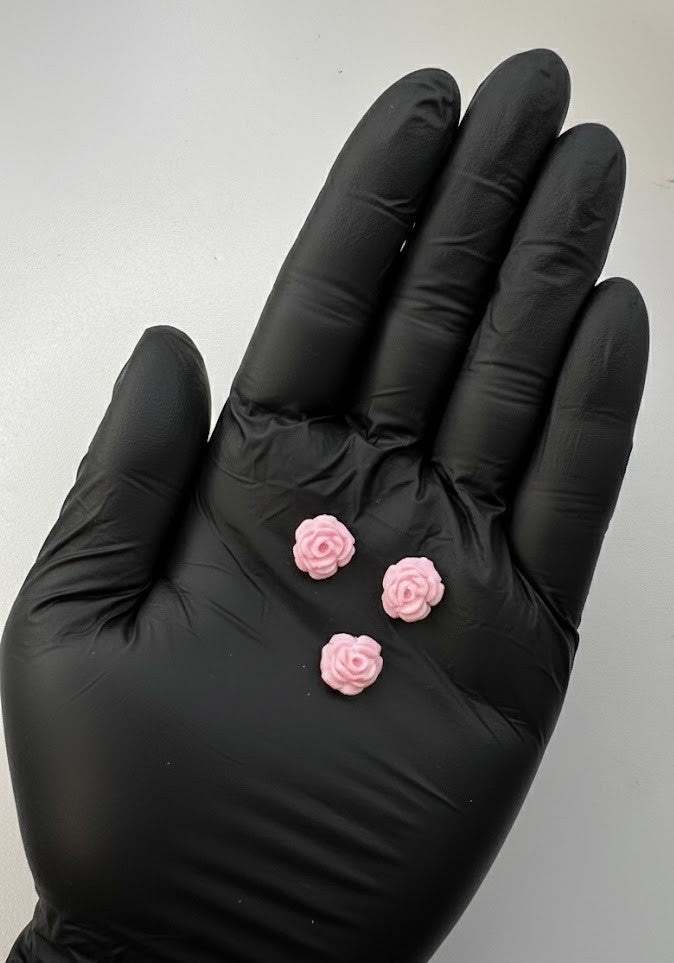 100 Edible Mini Rose Cake Decorations | Pink Sugar Flowers